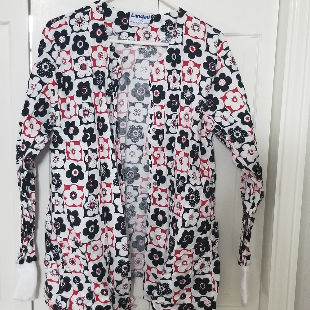 Scrub jacket